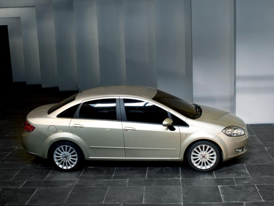  Fiat Linea 2006 года  (фото 40 из 62)